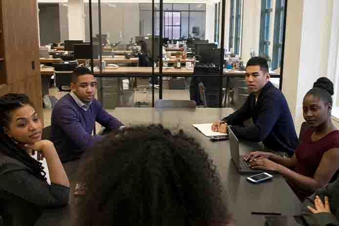 Business Forums connecting young entrepreneurs with industry leaders